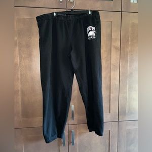 Roots Sweatpants with draw string
